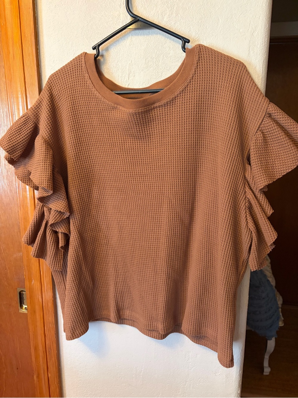 Wishlist Waffle Knit Ruffle Sleeve Top - Rust Brown